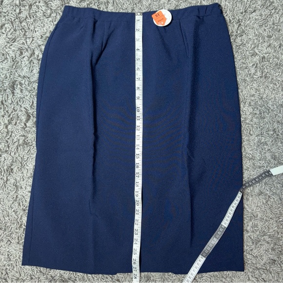 Womens Vintage Bedford Fair Plus Size Straight Skirt Navy Knee Length Size 18 - Picture 9 of 9